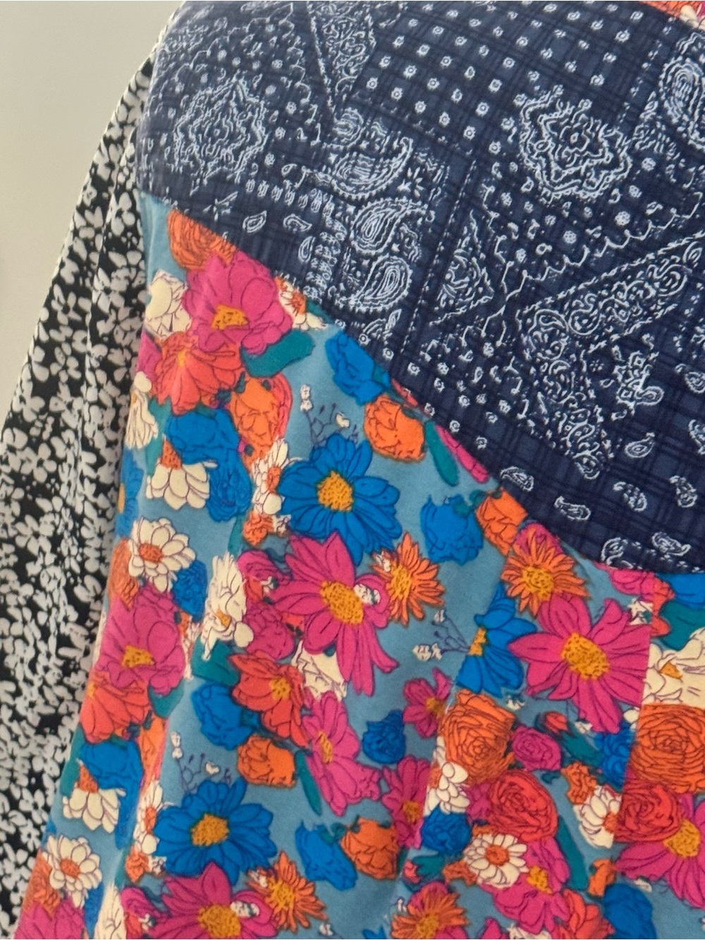 Natural Life Patchwork Floral Button Down Shirt Size Small - Picture 7 of 12